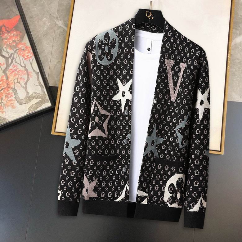 LV Sweater-087